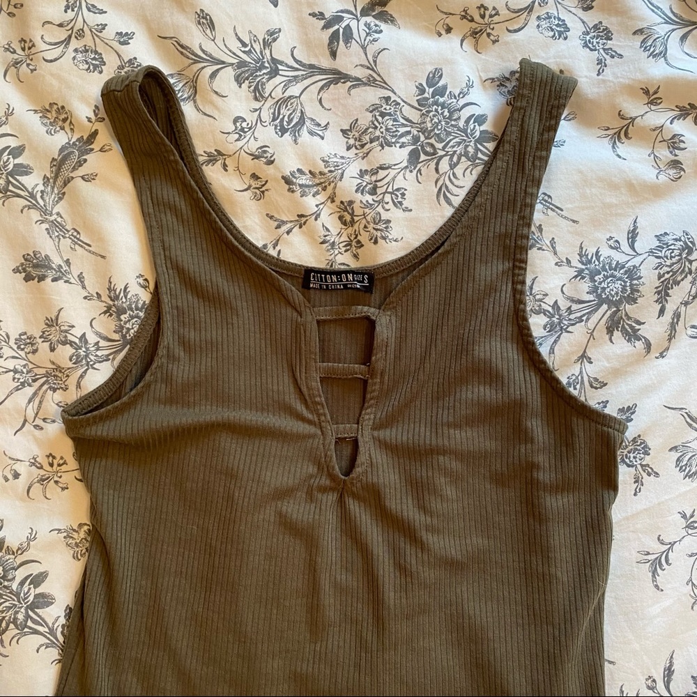 Green Tank Top - Picture 2 of 3